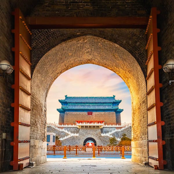 Hong Kong, China & South Korea & Japan: big cities meet world wonders